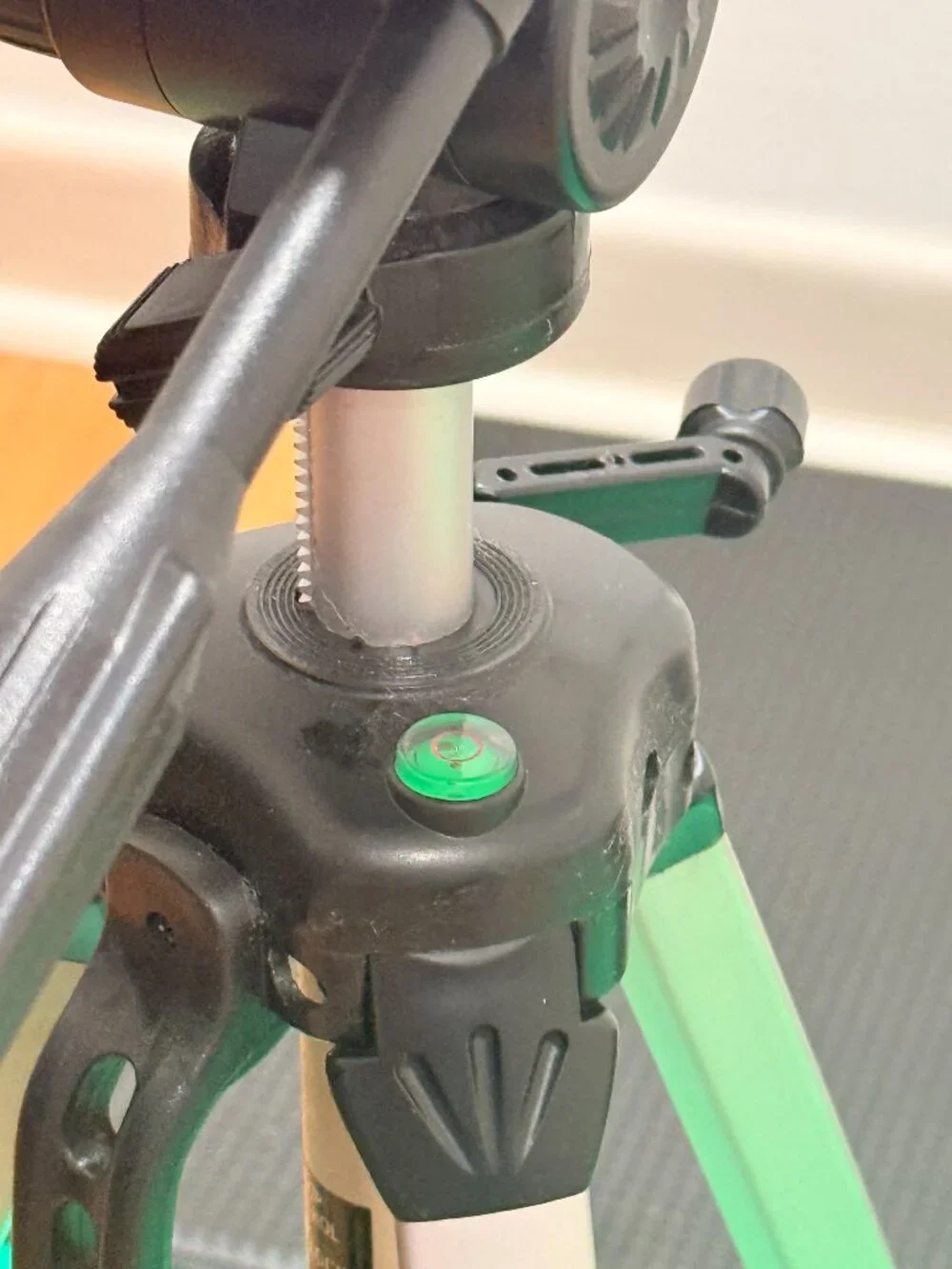 Photo Perfect Tripod 60